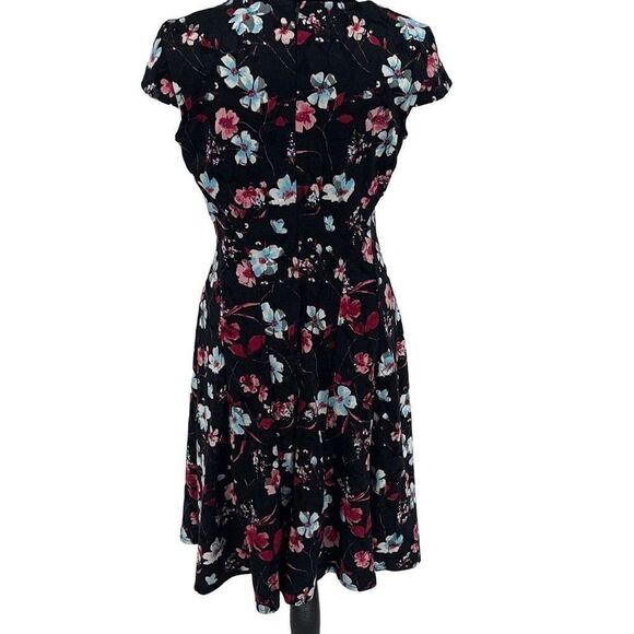 Studio One Womens Fit & Flare Dress Floral Lace Cap Sleeve Red Black Size 4 - Picture 4 of 10